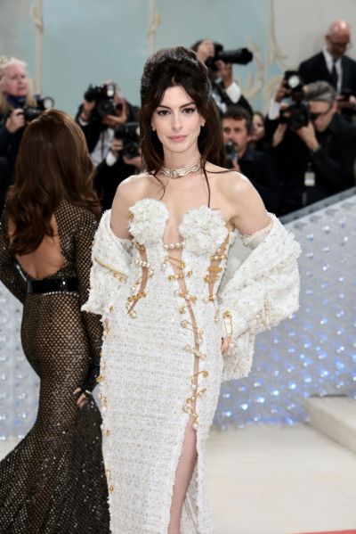 NEW YORK, NEW YORK - MAY 01: Anne Hathaway attends The 2023 Met Gala Celebrating "Karl Lagerfeld: A Line Of Beauty" at The Metropolitan Museum of Art on May 01, 2023 in New York City. (Photo by Jamie McCarthy/Getty Images)